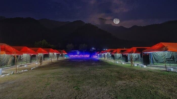 Camping in Rishikesh